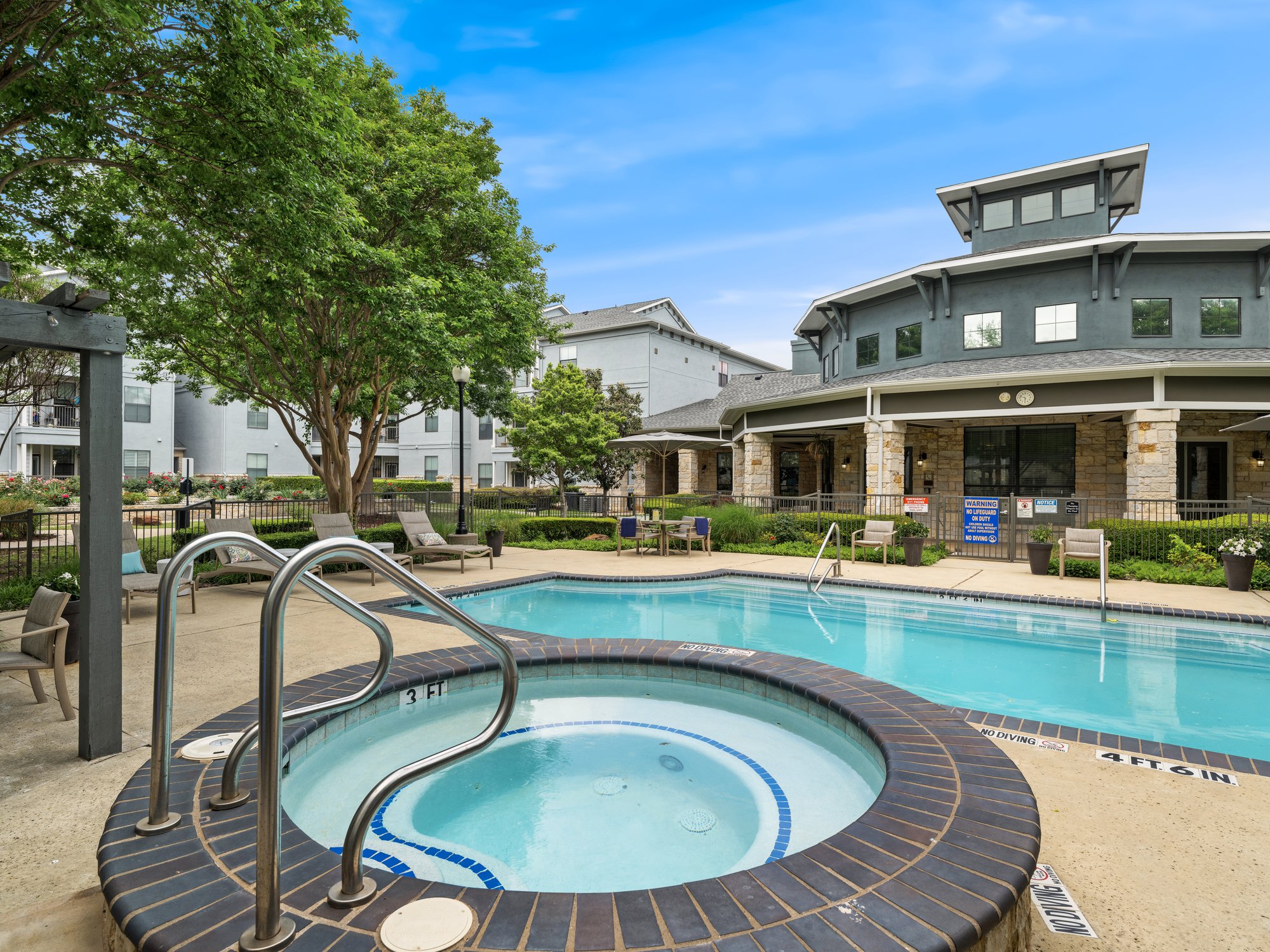Chateau-McKinney-050
