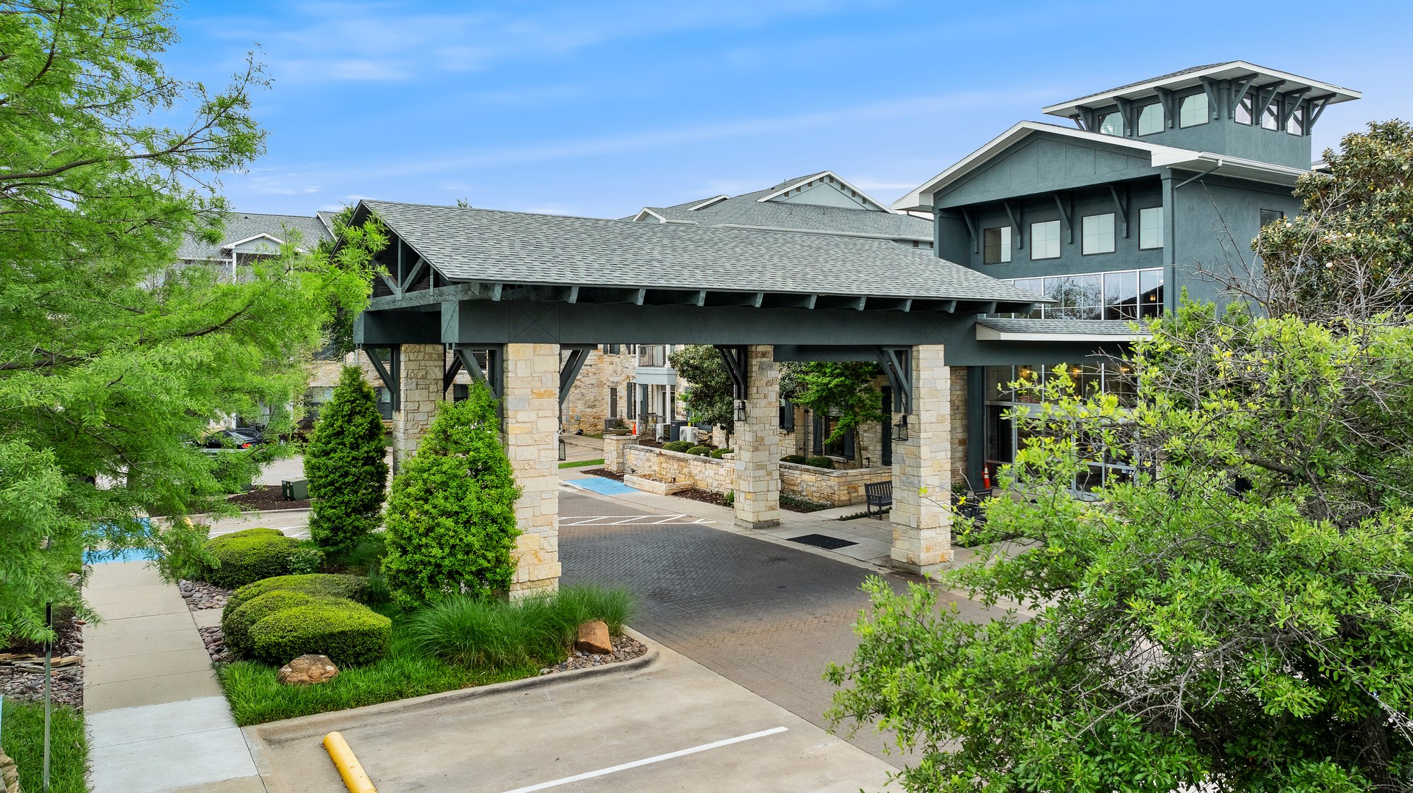 Chateau-McKinney-063